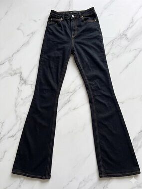 ASOS Design Black Fit & Flare Modern Chic Jeans Size 26/32